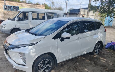 Mitsubishi Xpander, 2022 год, 2 050 000 рублей, 3 фотография