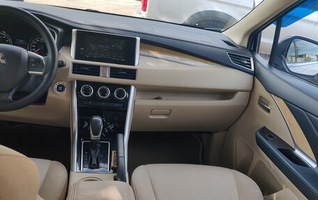 Mitsubishi Xpander, 2022 год, 2 050 000 рублей, 10 фотография