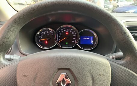 Renault Logan II, 2014 год, 615 000 рублей, 5 фотография