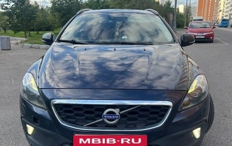 Volvo V40 Cross Country I, 2014 год, 1 499 000 рублей, 1 фотография