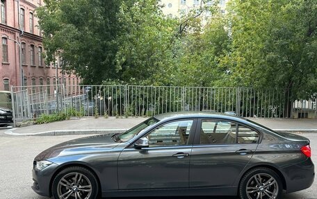 BMW 3 серия, 2018 год, 2 300 000 рублей, 3 фотография