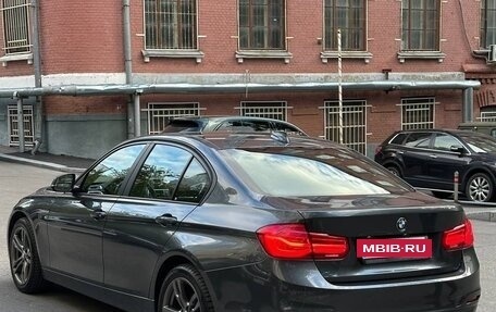 BMW 3 серия, 2018 год, 2 300 000 рублей, 5 фотография