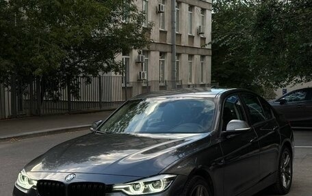 BMW 3 серия, 2018 год, 2 300 000 рублей, 2 фотография