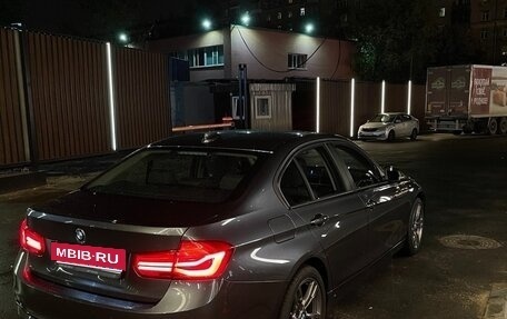BMW 3 серия, 2018 год, 2 300 000 рублей, 15 фотография