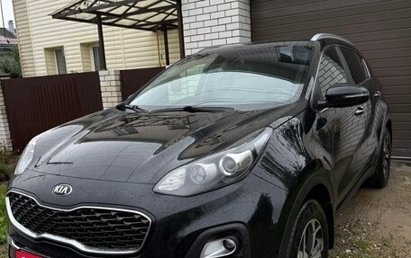 KIA Sportage IV рестайлинг, 2021 год, 2 550 000 рублей, 2 фотография