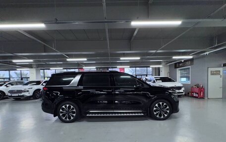 KIA Carnival, 2024 год, 3 900 000 рублей, 6 фотография