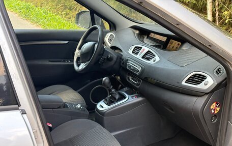 Renault Scenic III, 2010 год, 650 000 рублей, 9 фотография