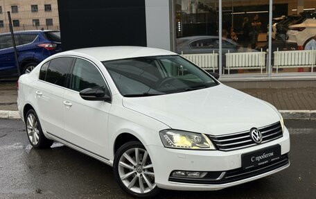 Volkswagen Passat B7, 2011 год, 1 060 000 рублей, 7 фотография