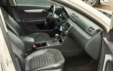 Volkswagen Passat B7, 2011 год, 1 060 000 рублей, 15 фотография