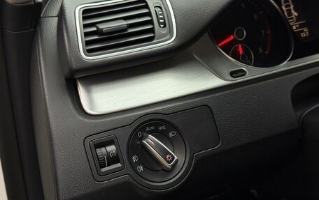 Volkswagen Passat B7, 2011 год, 1 060 000 рублей, 26 фотография