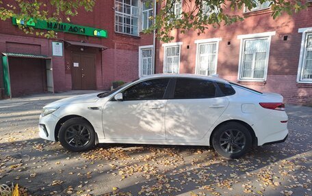 KIA Optima IV, 2019 год, 1 100 000 рублей, 12 фотография