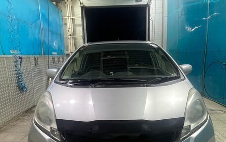 Honda Fit III, 2012 год, 850 000 рублей, 1 фотография