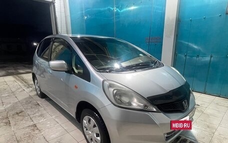 Honda Fit III, 2012 год, 850 000 рублей, 2 фотография