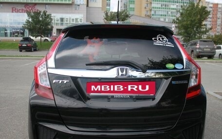 Honda Fit III, 2014 год, 850 000 рублей, 10 фотография