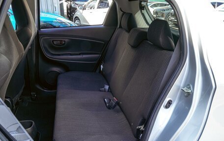 Toyota Vitz, 2019 год, 1 020 000 рублей, 7 фотография