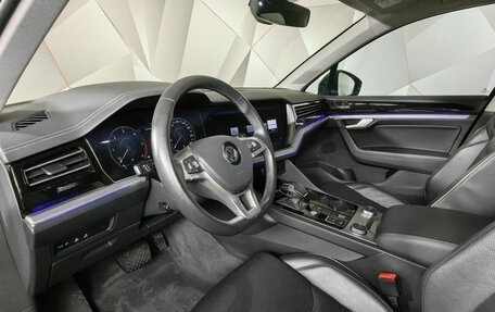 Volkswagen Touareg III, 2021 год, 5 995 000 рублей, 13 фотография