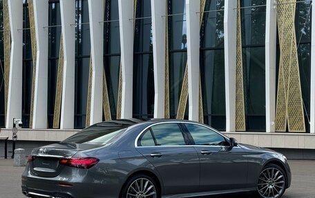Mercedes-Benz E-Класс, 2021 год, 5 400 000 рублей, 4 фотография