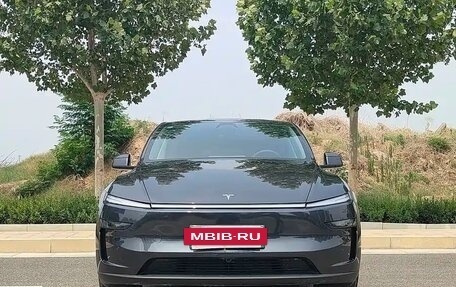Tesla Model Y I, 2025 год, 4 190 000 рублей, 6 фотография