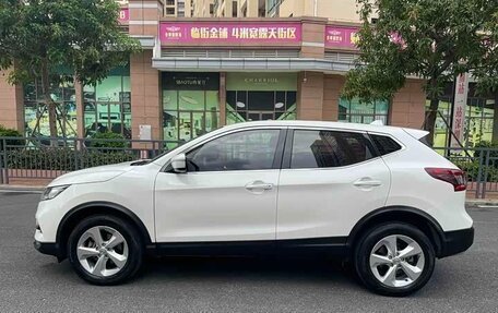 Nissan Qashqai, 2022 год, 1 700 000 рублей, 9 фотография