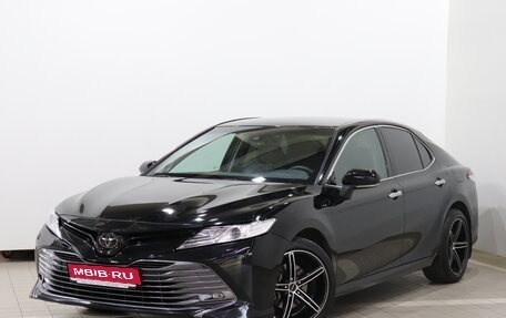 Toyota Camry, 2019 год, 2 700 000 рублей, 1 фотография