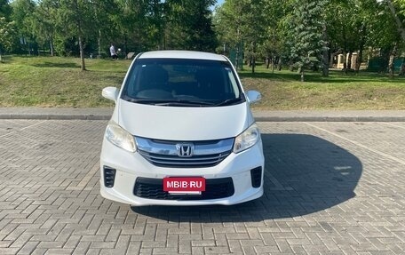 Honda Freed I, 2014 год, 1 100 000 рублей, 5 фотография