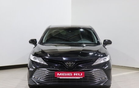 Toyota Camry, 2019 год, 2 700 000 рублей, 2 фотография