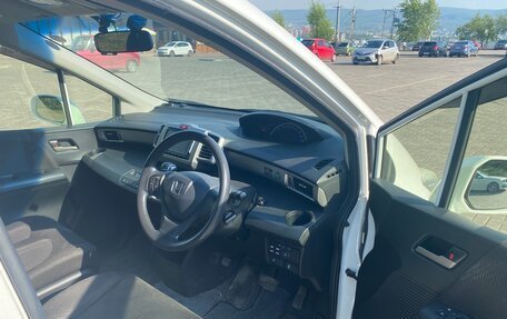 Honda Freed I, 2014 год, 1 100 000 рублей, 12 фотография