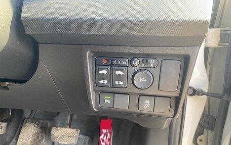 Honda Freed I, 2014 год, 1 100 000 рублей, 14 фотография