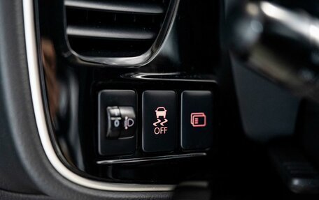 Mitsubishi Outlander III рестайлинг 3, 2014 год, 1 749 000 рублей, 16 фотография