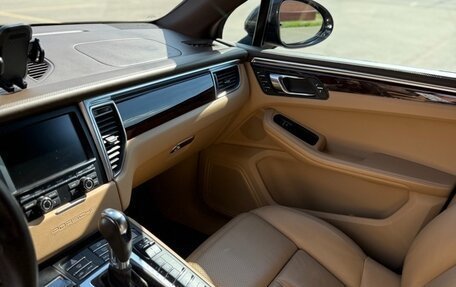 Porsche Macan I рестайлинг, 2015 год, 3 900 000 рублей, 5 фотография