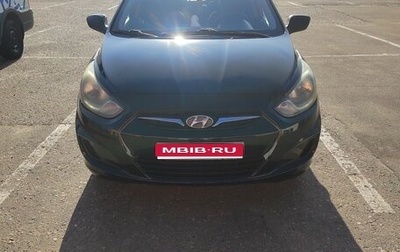 Hyundai Solaris II рестайлинг, 2011 год, 450 000 рублей, 1 фотография