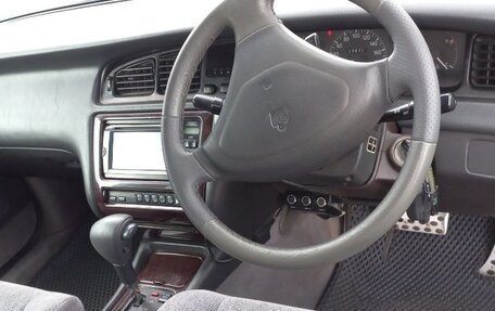 Toyota Crown, 1993 год, 500 000 рублей, 2 фотография