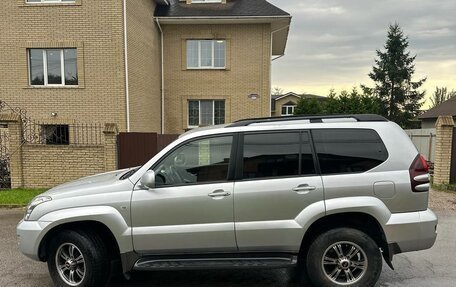 Toyota Land Cruiser Prado 120 рестайлинг, 2008 год, 1 550 000 рублей, 4 фотография
