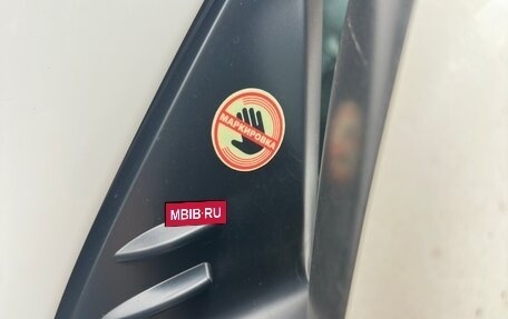 Toyota Land Cruiser Prado 150 рестайлинг 2, 2019 год, 4 350 000 рублей, 18 фотография