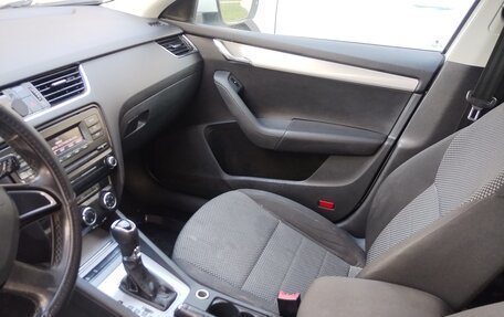 Skoda Octavia, 2013 год, 1 000 000 рублей, 7 фотография