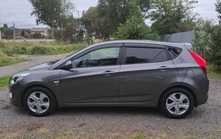 Hyundai Solaris II рестайлинг, 2015 год, 950 000 рублей, 4 фотография