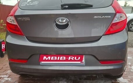 Hyundai Solaris II рестайлинг, 2015 год, 950 000 рублей, 3 фотография