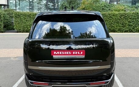 Land Rover Range Rover IV рестайлинг, 2024 год, 18 900 000 рублей, 4 фотография