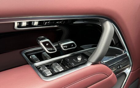 Land Rover Range Rover IV рестайлинг, 2024 год, 18 900 000 рублей, 35 фотография