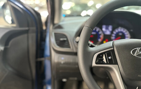 Hyundai Solaris II рестайлинг, 2015 год, 870 000 рублей, 17 фотография