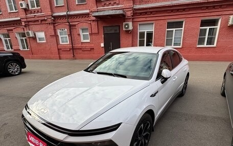 Hyundai Sonata VIII, 2024 год, 4 500 000 рублей, 4 фотография