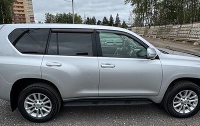 Toyota Land Cruiser Prado 150 рестайлинг 2, 2014 год, 2 800 000 рублей, 1 фотография