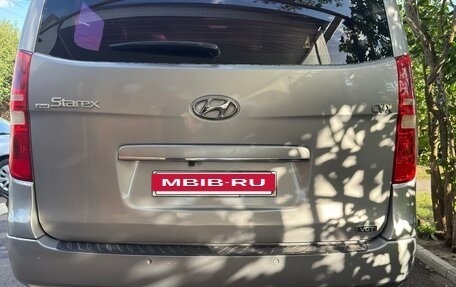 Hyundai Grand Starex Grand Starex I рестайлинг 2, 2013 год, 1 800 000 рублей, 3 фотография