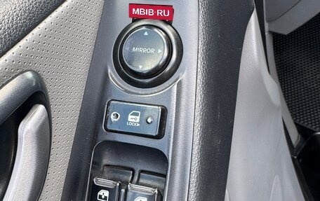 Hyundai Grand Starex Grand Starex I рестайлинг 2, 2013 год, 1 800 000 рублей, 25 фотография