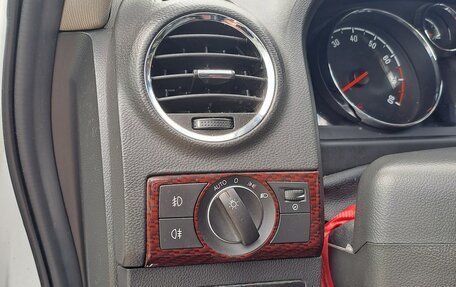 Opel Antara I, 2013 год, 790 000 рублей, 11 фотография