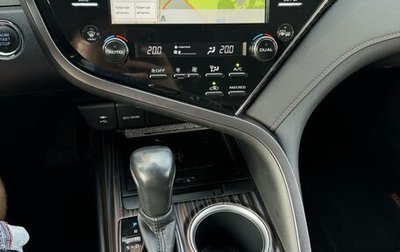 Toyota Camry, 2019 год, 2 850 000 рублей, 1 фотография