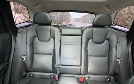 Volvo XC60 II, 2018 год, 3 990 000 рублей, 6 фотография
