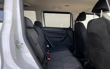 Skoda Yeti I рестайлинг, 2017 год, 1 349 000 рублей, 12 фотография