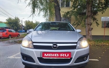 Opel Astra H, 2006 год, 590 000 рублей, 1 фотография