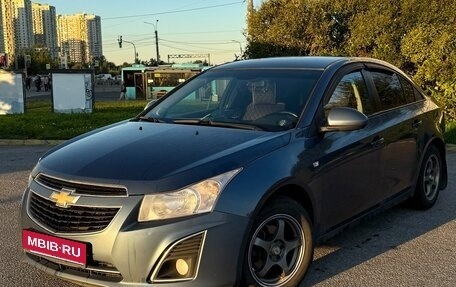 Chevrolet Cruze II, 2013 год, 700 000 рублей, 1 фотография